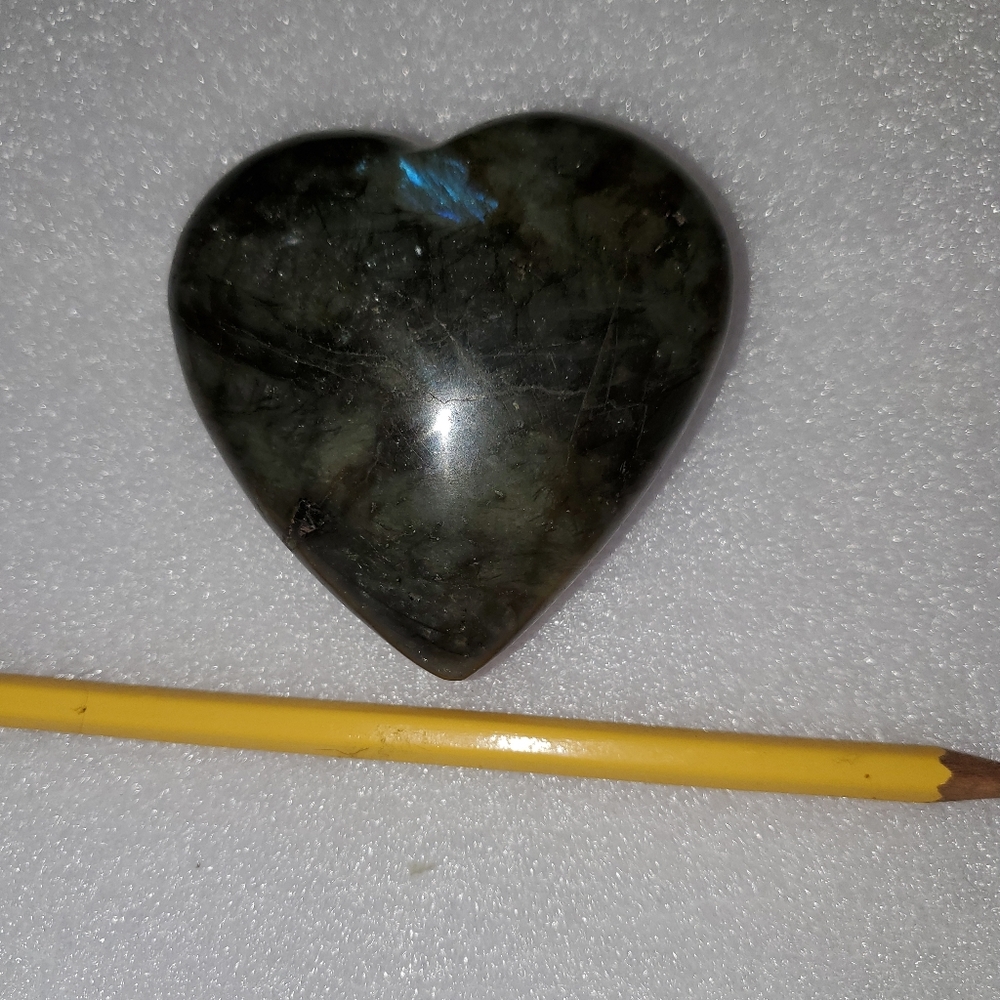 Labradorite heart - Picture 2 of 6